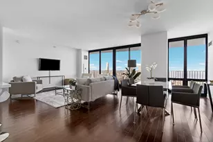 225 N Columbus Dr, Chicago, IL 60601 - Photo 13