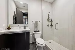 154 W Hubbard St, Chicago, IL 60654 - Photo 23