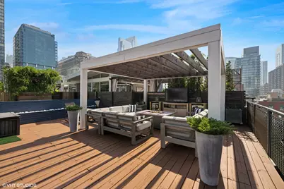 154 W Hubbard Street #603, Chicago, IL 60654 - Photo 25