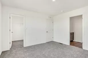 2666 Arrowhead Dr, Pingree Grove, IL 60140 - Photo 15