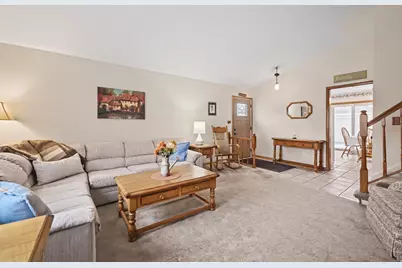 118 S Evergreen Avenue, Addison, IL 60101 - Photo 11