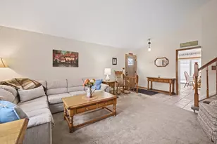 118 S Evergreen Ave, Addison, IL 60101 - Photo 11