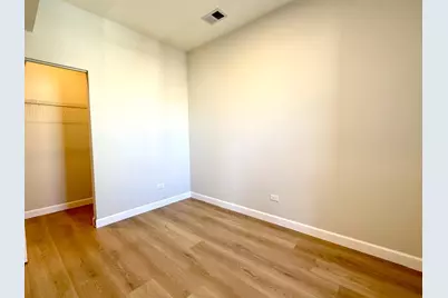 2543 W 39th Place #2, Chicago, IL 60632 - Photo 9