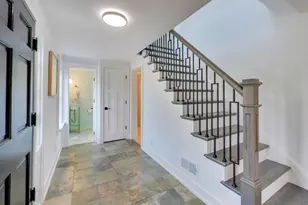 407 La Fox River Dr, Algonquin, IL 60102 - Photo 3