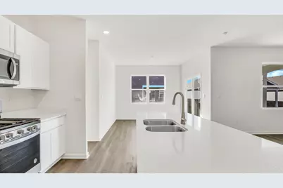 6298 Redwood Trail, Wonder Lake, IL 60097 - Photo 11