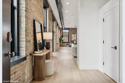 401 N Aberdeen Street #2N, Chicago, IL 60642 - Photo 3