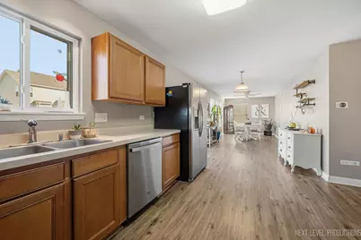 1038 Veteran Avenue, Elburn, IL 60119 - Photo 9