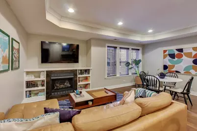 528 W Cornelia Avenue #2N, Chicago, IL 60657 - Photo 5