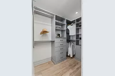 401 N Aberdeen Street #4S, Chicago, IL 60642 - Photo 21