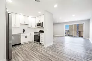 1365 Ashland Ave, Des Plaines, IL 60016 - Photo 15