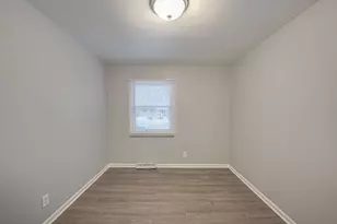 2932 Cameron Ave, Rockford, IL 61101 - Photo 9