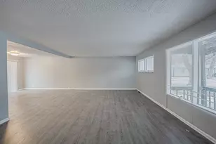 2932 Cameron Ave, Rockford, IL 61101 - Photo 3