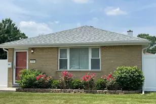 334 Park St, Bensenville, IL 60106 - Photo 5