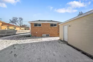 334 Park St, Bensenville, IL 60106 - Photo 39