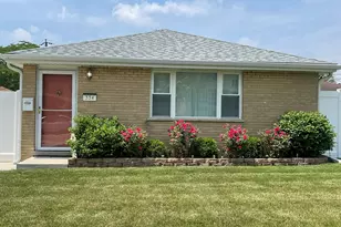 334 Park St, Bensenville, IL 60106 - Photo 9