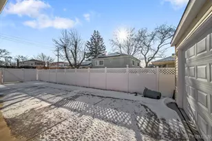 334 Park St, Bensenville, IL 60106 - Photo 41