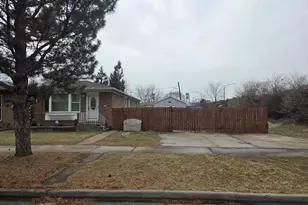 12622 S Marquette Ave, Chicago, IL 60633 - Photo 1