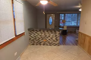 12622 S Marquette Ave, Chicago, IL 60633 - Photo 3