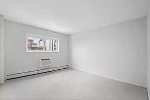 1567 Ridge Ave, Evanston, IL 60201 - Photo 7