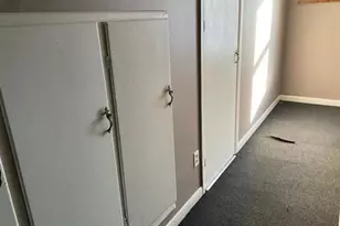 731 James Ave, Rockford, IL 61107 - Photo 17