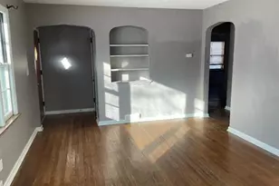 731 James Ave, Rockford, IL 61107 - Photo 9