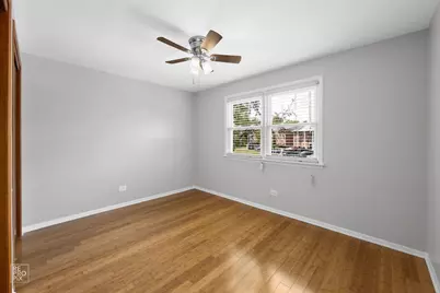 8440 W 95th Street #6, Hickory Hills, IL 60457 - Photo 9