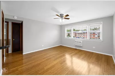 8440 W 95th Street #6, Hickory Hills, IL 60457 - Photo 5