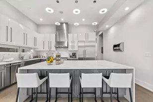 1341 Pfingsten Rd, Northbrook, IL 60062 - Photo 11