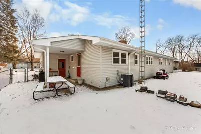 125 W Carol Avenue, Cortland, IL 60112 - Photo 29