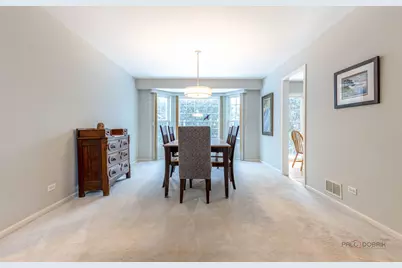 22 Ashford Court, Lincolnshire, IL 60069 - Photo 9