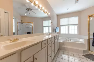 22 Ashford Ct, Lincolnshire, IL 60069 - Photo 21