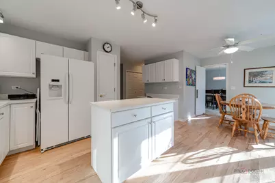 22 Ashford Court, Lincolnshire, IL 60069 - Photo 15