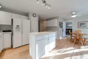 22 Ashford Ct, Lincolnshire, IL 60069 - Photo 15