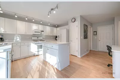 22 Ashford Court, Lincolnshire, IL 60069 - Photo 11