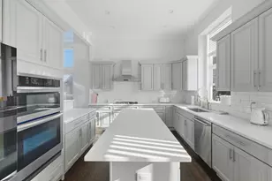 1951 Broadsmore Dr, Algonquin, IL 60102 - Photo 9