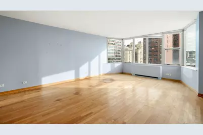 525 W Hawthorne Place #1001, Chicago, IL 60657 - Photo 3