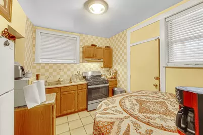 1758 E 72nd Street, Chicago, IL 60649 - Photo 11