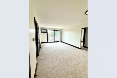 119 Boardwalk Street #1W, Elk Grove Village, IL 60007 - Photo 3