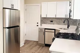 3841 N Greenview Ave, Chicago, IL 60613 - Photo 3