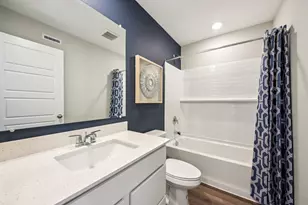 1175 Lakepointe Dr, Schaumburg, IL 60173 - Photo 15