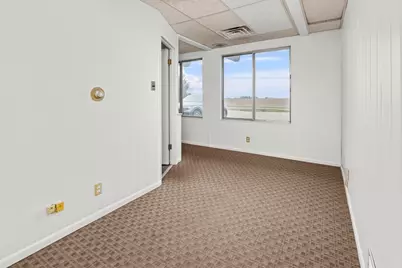 102 Townsedge Road #201, Kewanee, IL 61443 - Photo 15