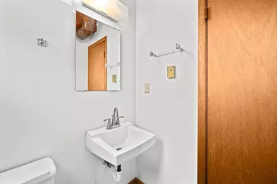 102 Townsedge Road #201, Kewanee, IL 61443 - Photo 9