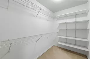 218 Goldenrod Dr, Elgin, IL 60124 - Photo 23