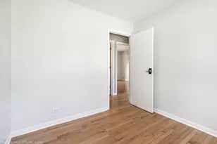 5615 Star Dr, Hanover Park, IL 60133 - Photo 9