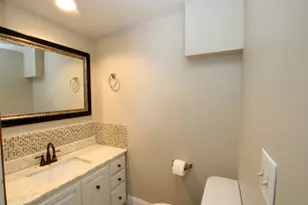 17 W Crystal Lake Ave, Crystal Lake, IL 60014 - Photo 13