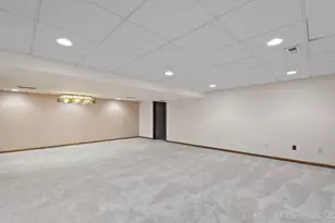 1032 Towne Ave, Batavia, IL 60510 - Photo 9