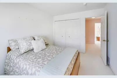 5420 Avalon Lane, Lake in the Hills, IL 60156 - Photo 17