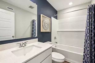 2226 Lake Shore Dr, Schaumburg, IL 60173 - Photo 15