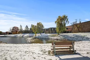 629 Derry Ct, Schaumburg, IL 60193 - Photo 23