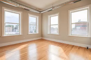 2712 N Milwaukee Ave, Chicago, IL 60647 - Photo 5